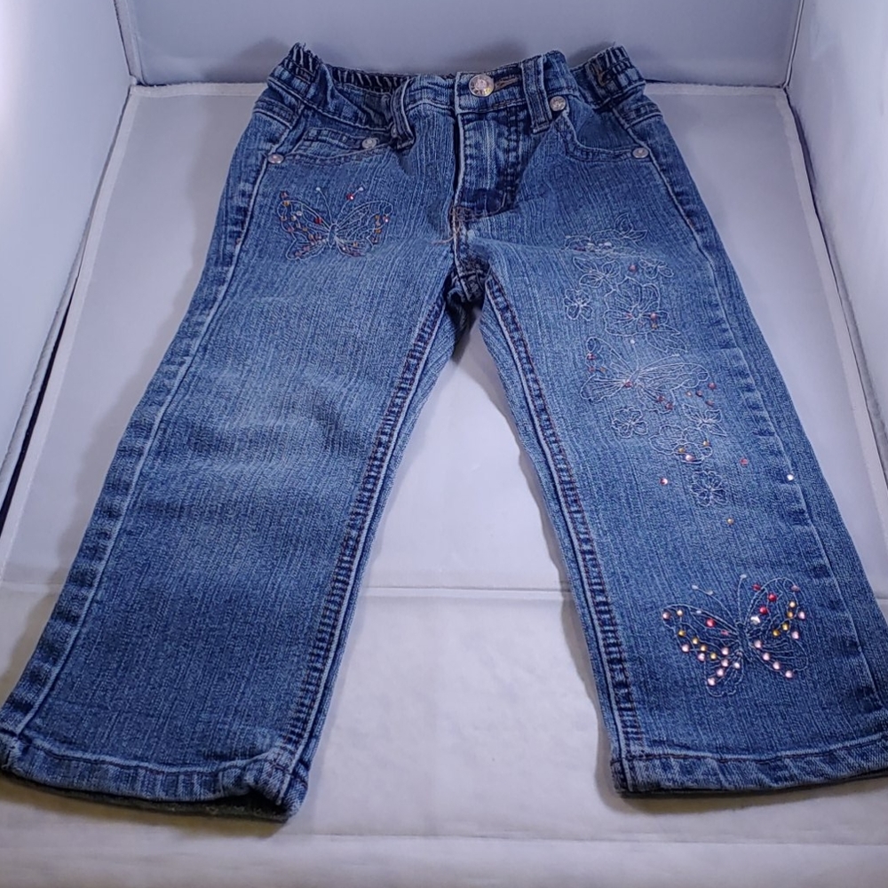 BOYFRIEND CUT JEANS BY POP JEANS.  SIZE 2T.